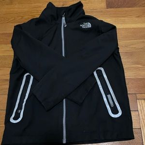 Boys north face. Excellent cond.10/12